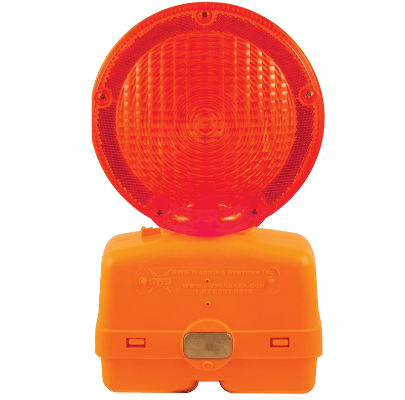 RED LED BARRICADE LIGHT #747P-R